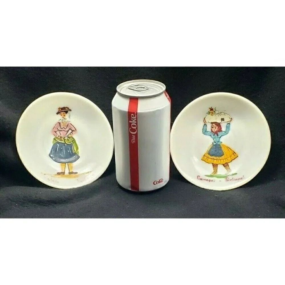 Vintage Set Hand Painted Portugal Plastic Wall Hangings Plates Canelas Alentejo
